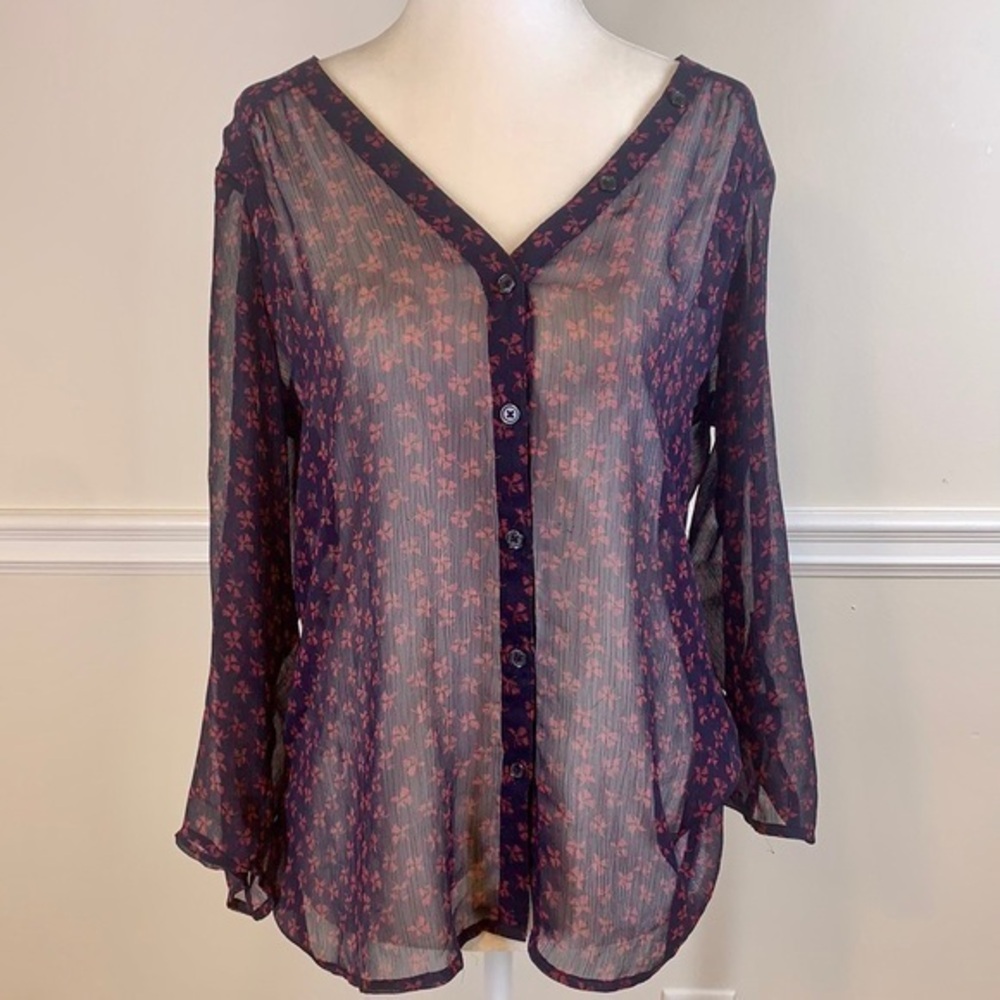 MAURICES Button Up V-Neck  3/4 Sleeves Sheer Floral Blouse M